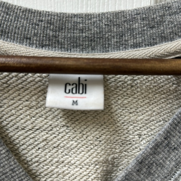 Cabi Fusion V-Neck Cropped Sweatshirt with Cable Knit Sleeves - Picture 10 of 10
